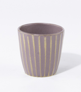 BECHER gerillt lila 5,5xh6cm