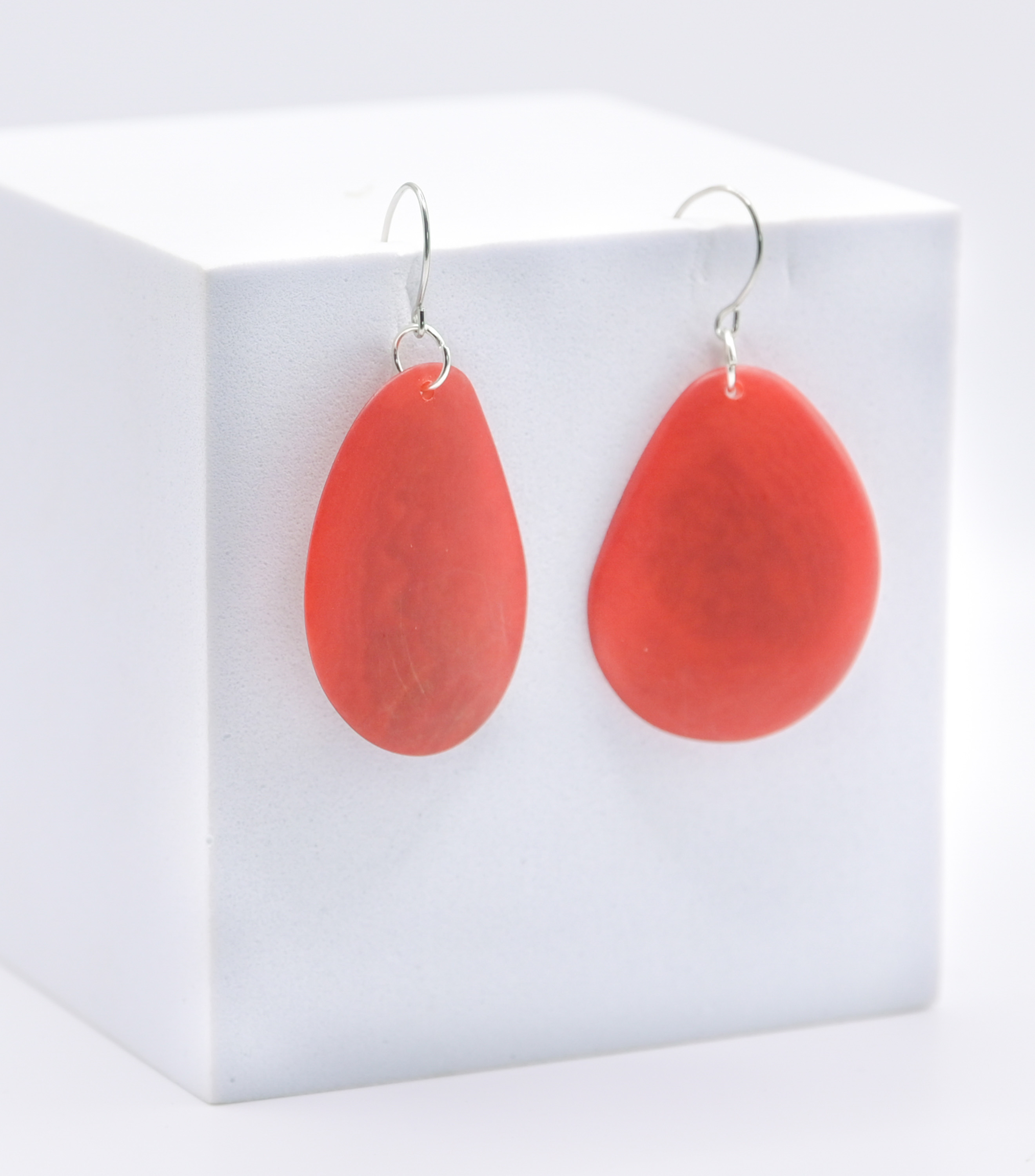 OHRHÄNGER Tagua ziegelrot dm 4cm