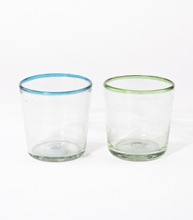 2 GLÄSER türkis, grün 7x8x8cm, mundgeblasen