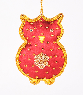 WEIHNACHTSANHÄNGER Zarieule weinrot/gold bestickt 8cm