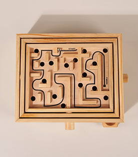 HOLZSPIEL Labyrinth Pinienholz, 20,5x17xH7cm