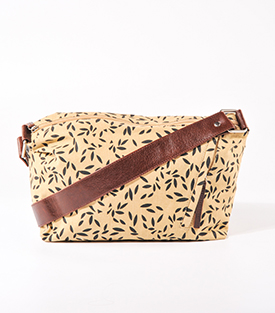 SCHULTERTASCHE Trapez beige Blätter, BW Canvas 34x14xH21cm