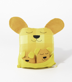 STOFFTIER Hund mit Babies BW bestickt 15x20cm