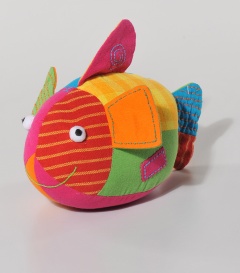 STOFFTIER Fisch, BW bunt 22x11cm