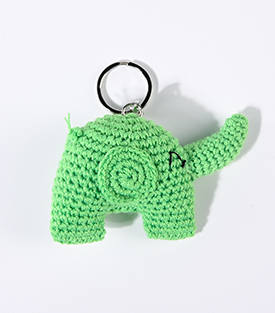 SCHLÜSSELANHÄNGER Elefant grün BW gehäkelt 6x4cm