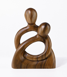 FIGUR Umarmung  Suarholz 14xH20cm