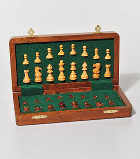 REISESCHACH Akazienholz 25x12,5xH4,5cm, Magnetfiguren