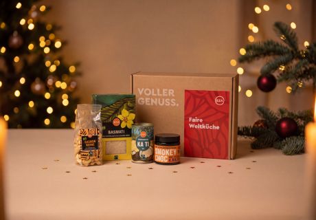 GESCHENKSPAKETE